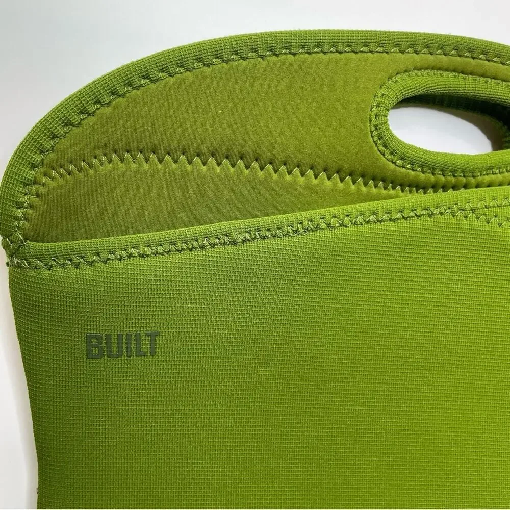 BUILT Laptop Porter 15.4 inch wide green zipper bag